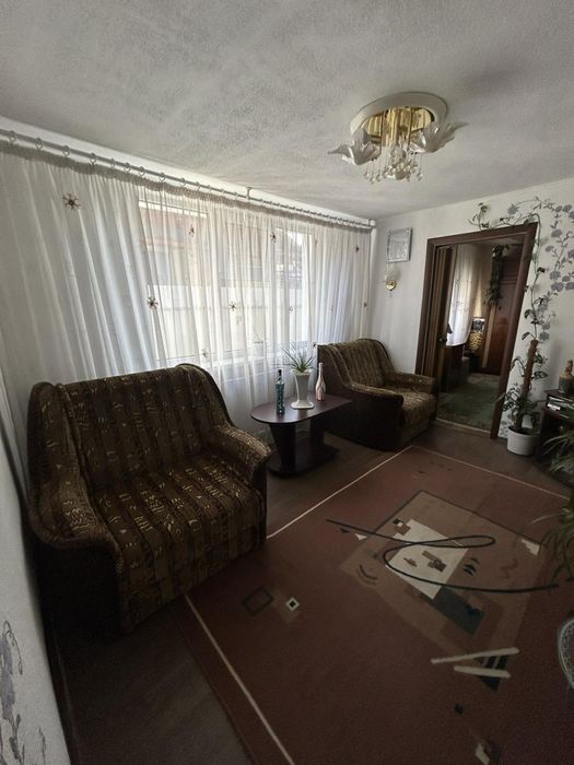 Продаж частини будинку в Центральній частині міста