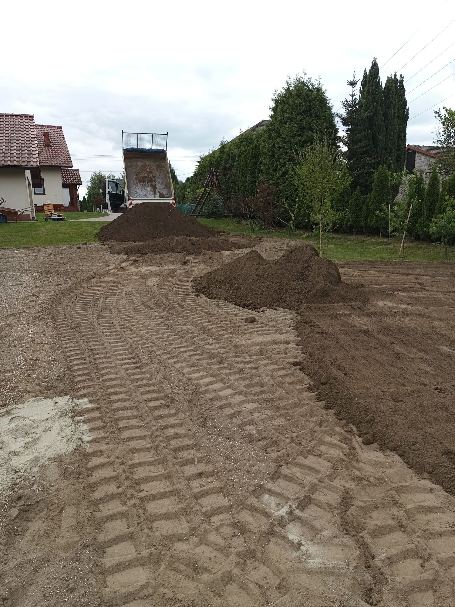 Kamień piasek ziemia