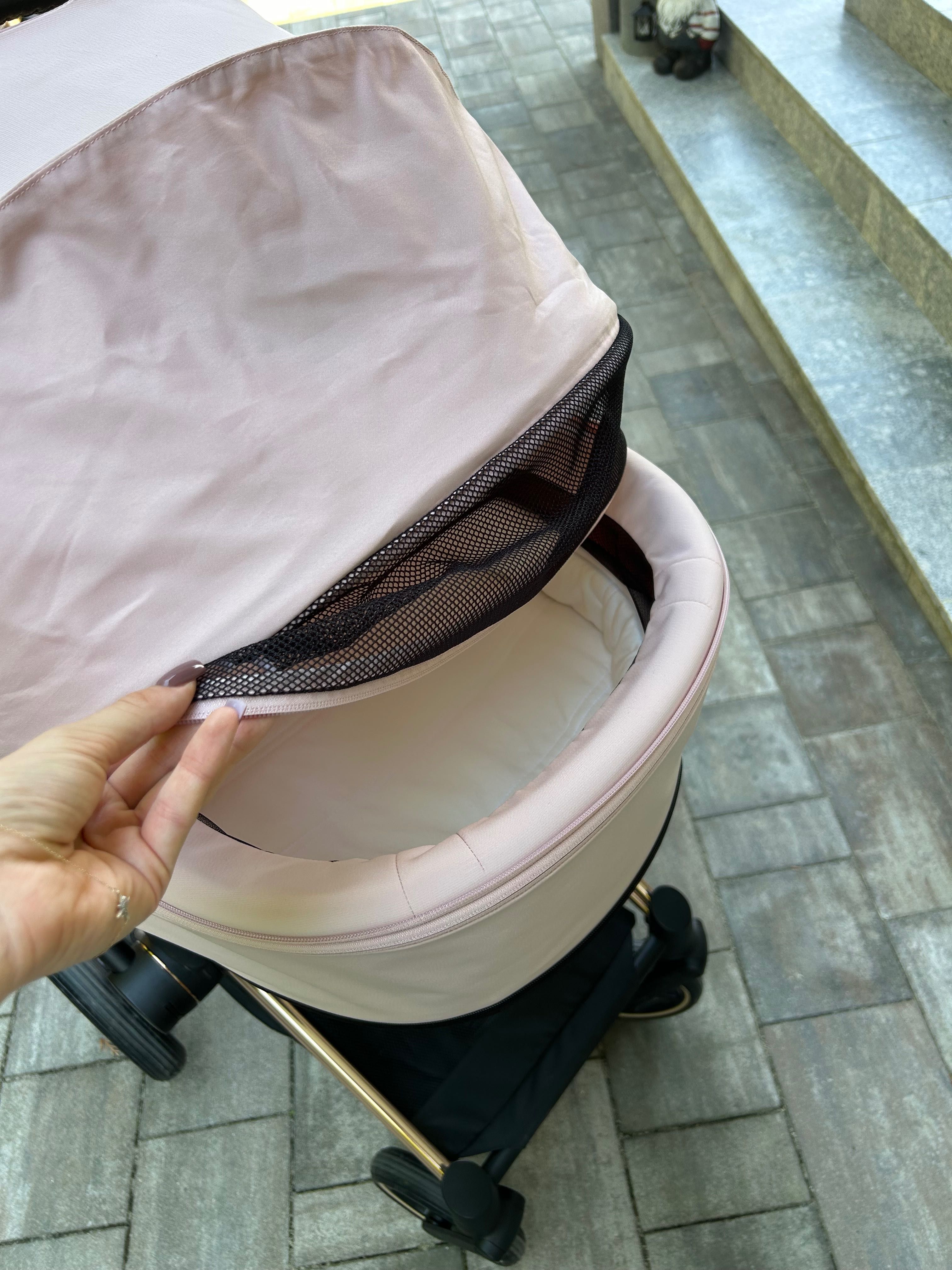 Cybex Priam 4.0 Gondola do wózka Peach Pink