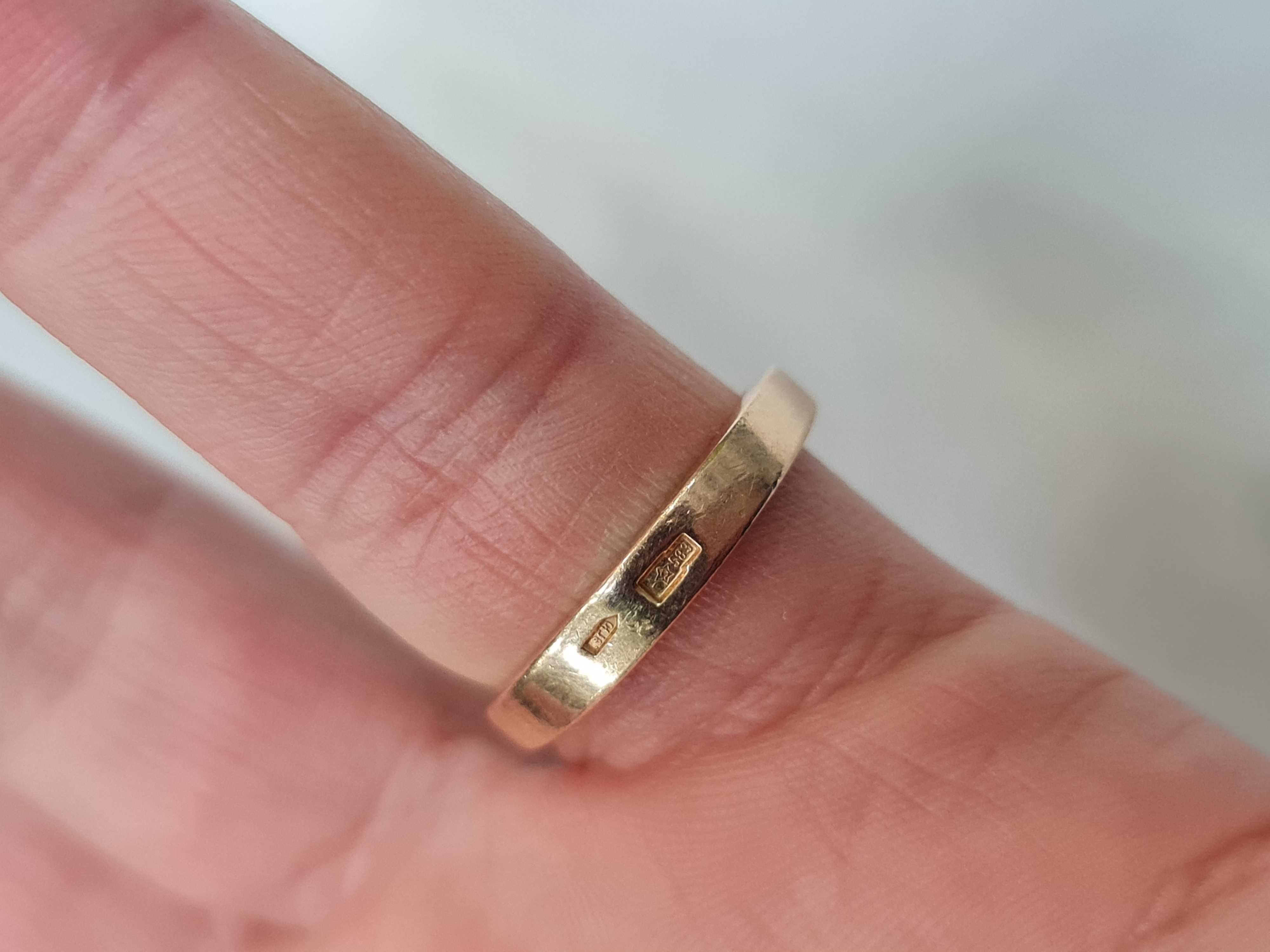 II poł. XX wieku! Złoty pierścionek/ Radzieckie 583/ 6.07 gram/ R14
