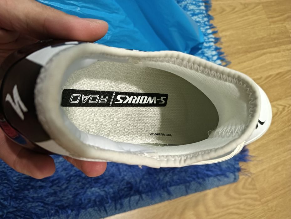 Sapatos de ciclismo Specialized S-Works Ares. Tamanho 41