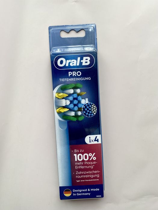 Насадки Oral-B Frozen Spider Man дитячі та дрослі
