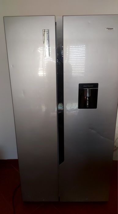 Vendo Frigorífico Americano Avariado