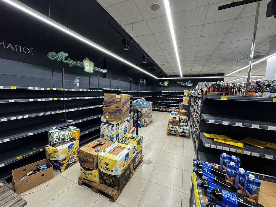 Оренда 230,3 м2 / 1-й поверх / вул. Нескорених 14/ ТЦ Джокер