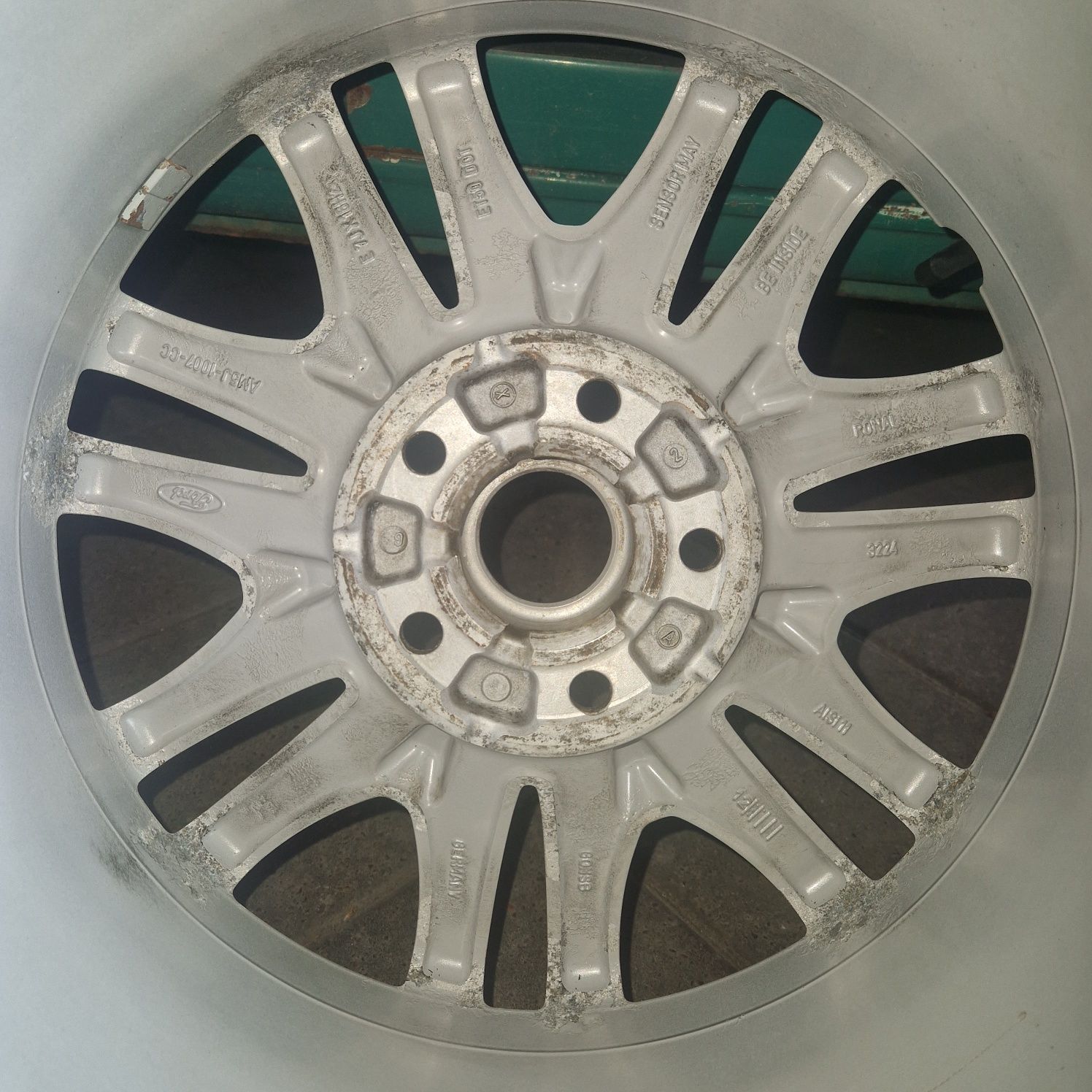 Alufelgi ford focus 16" cali 5x108 ET50 felgi ori