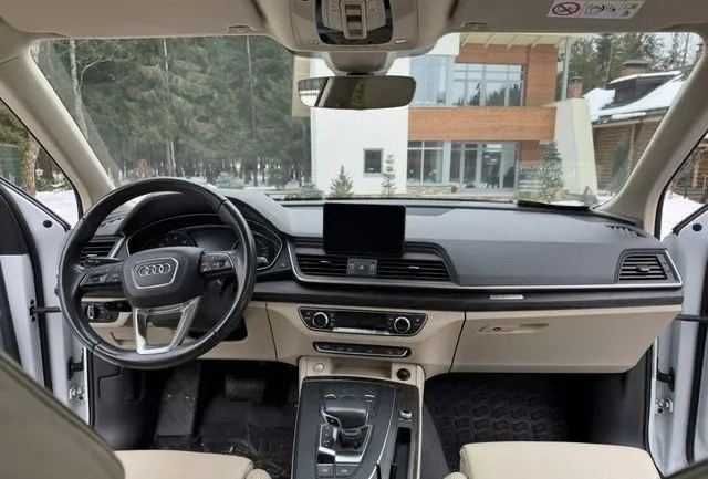 Продам Audi Q5 2018