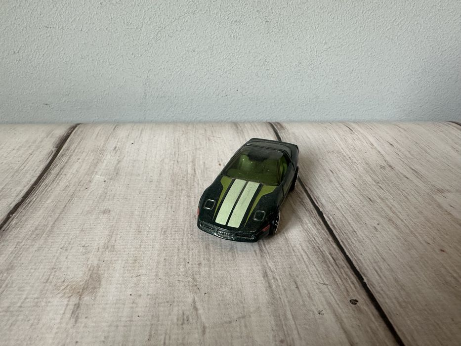 Hot wheels 1980 chevrolet  Corvette  1:64