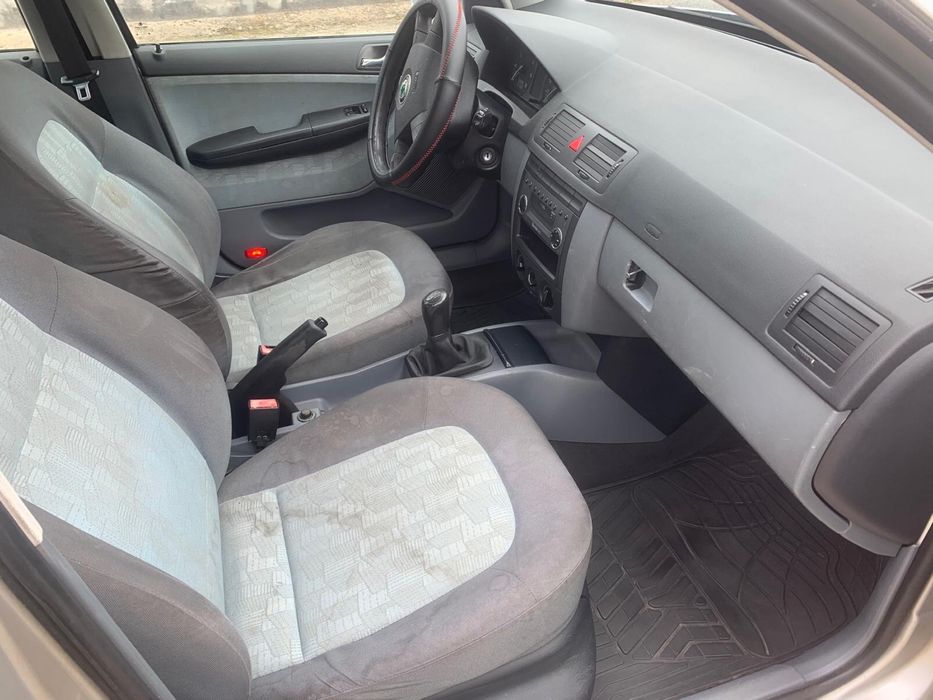 Vende-se skoda usada