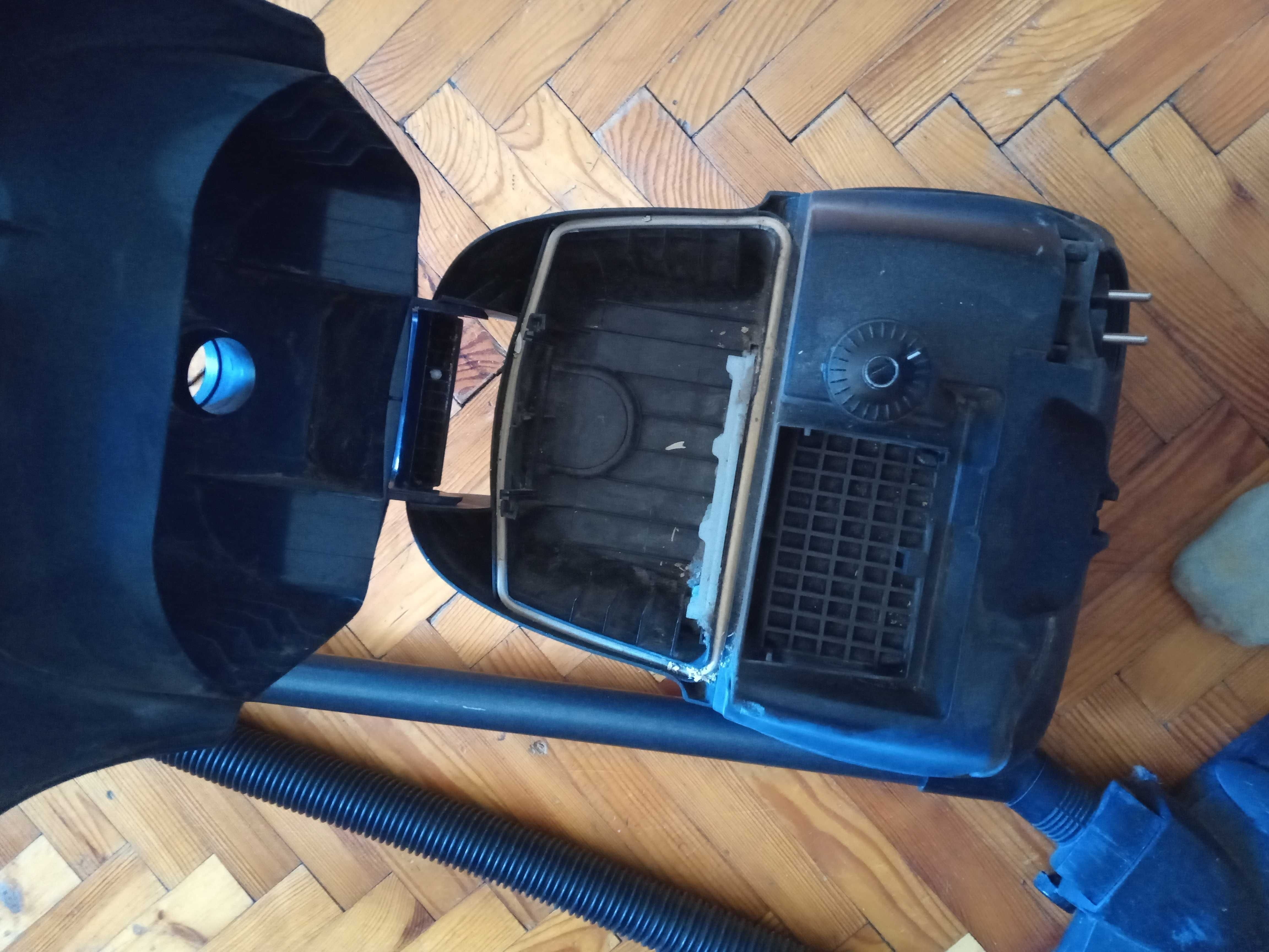Пылесос BOSCH рабочий