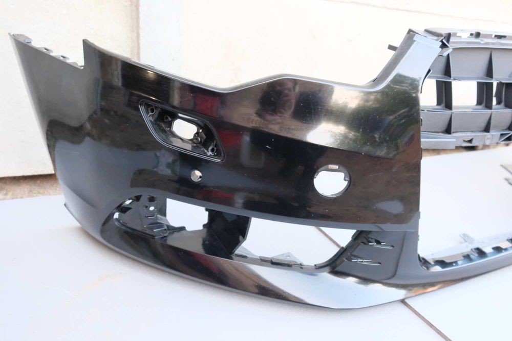 Zderzak przód Audi A6 C7 lift