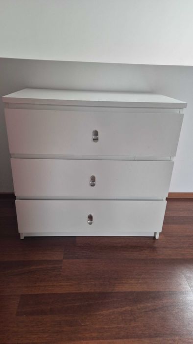 Komoda ikea malm