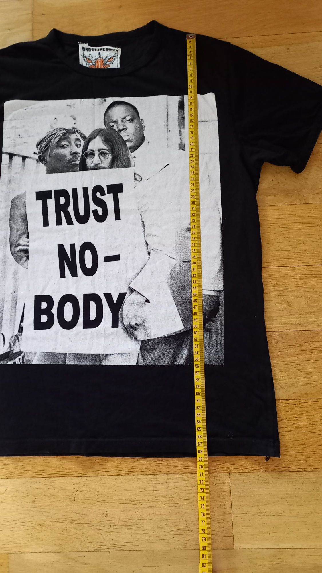 Koszulka Tupac Lennon unikat rozm. M stan idealny