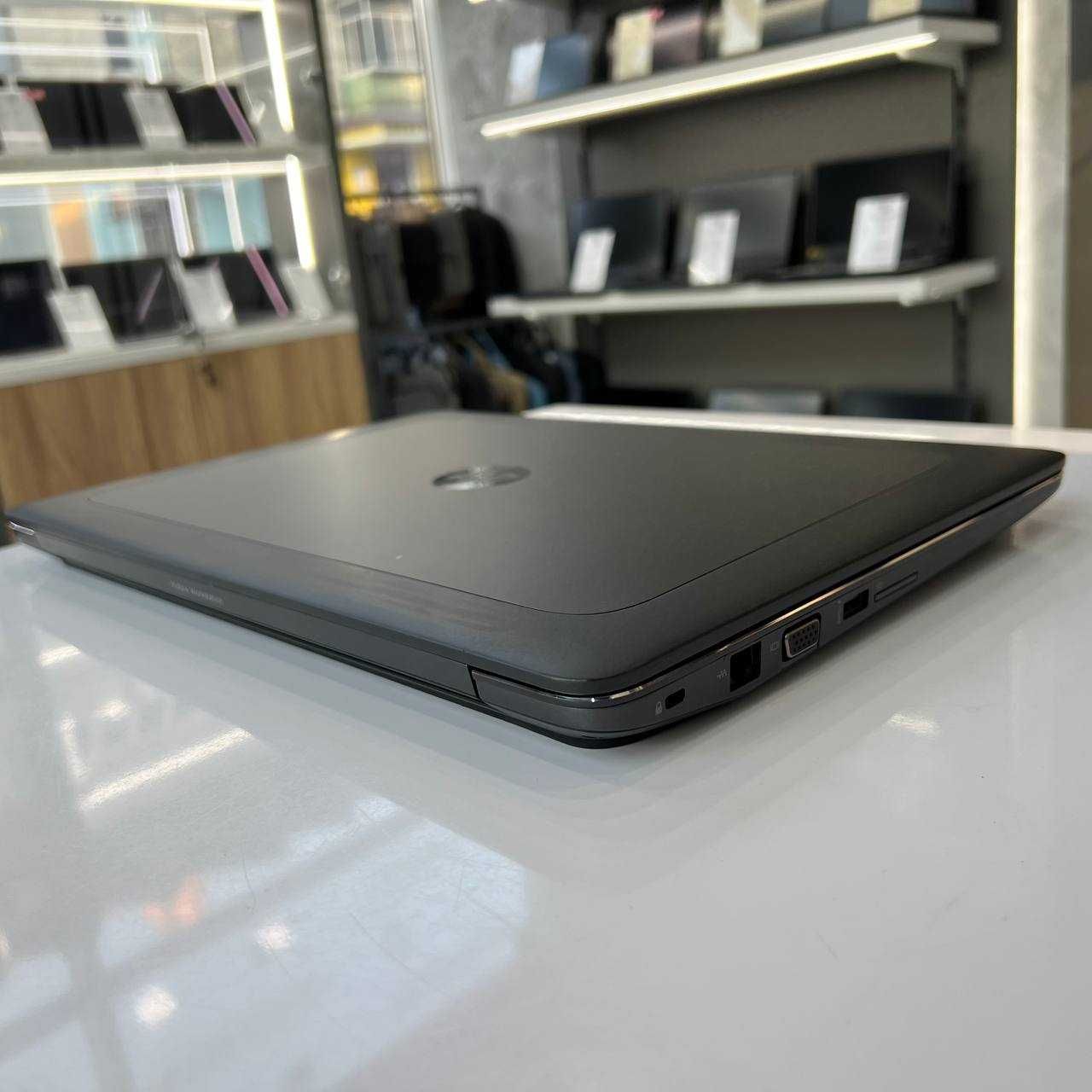 Ноутбук HP ZBook 15 G4 Intel Core i7-7820HQ/M620 2Gb/16Gb/256Gb SSD