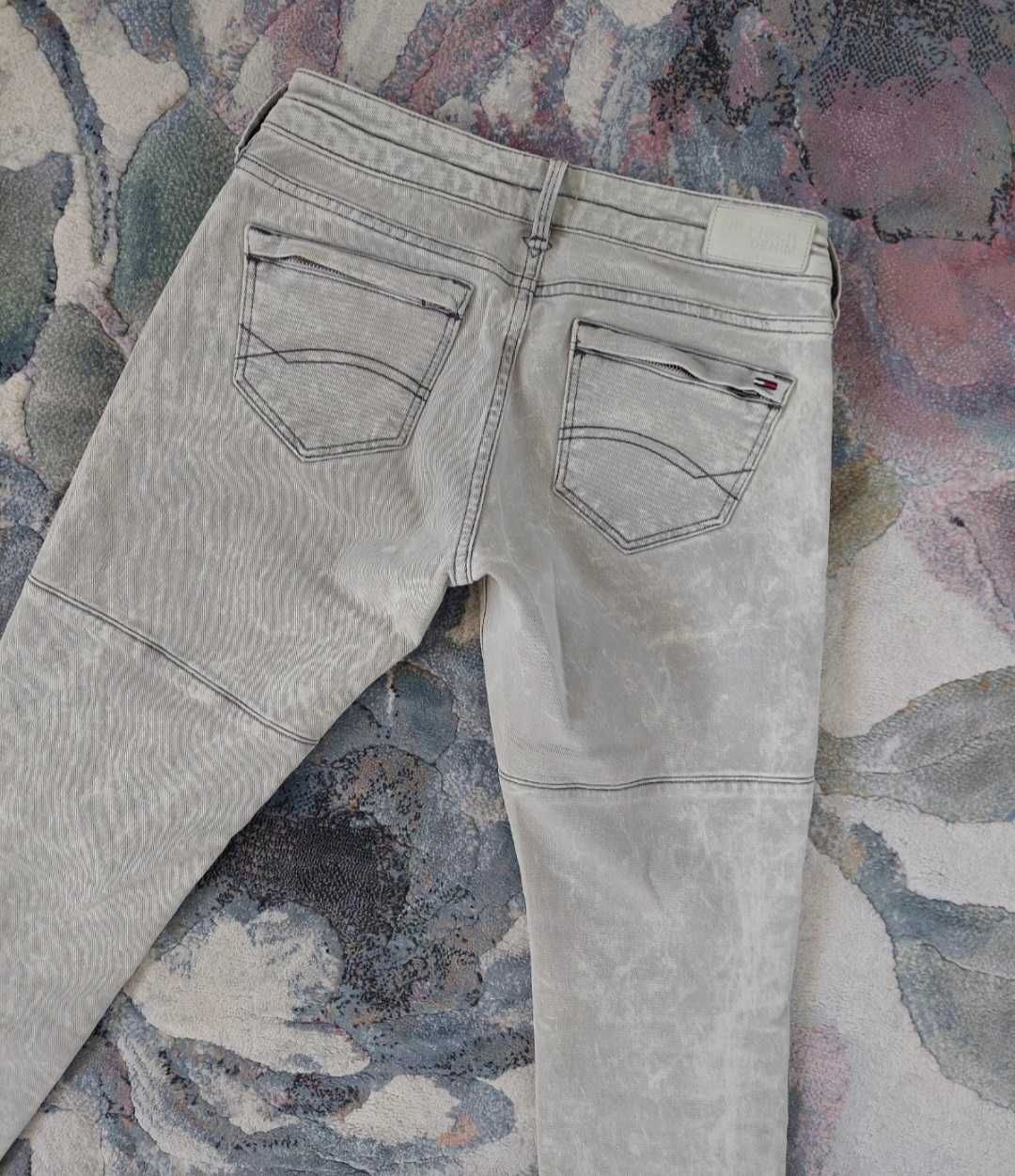 Nowe spodnie Tommy Hilfiger