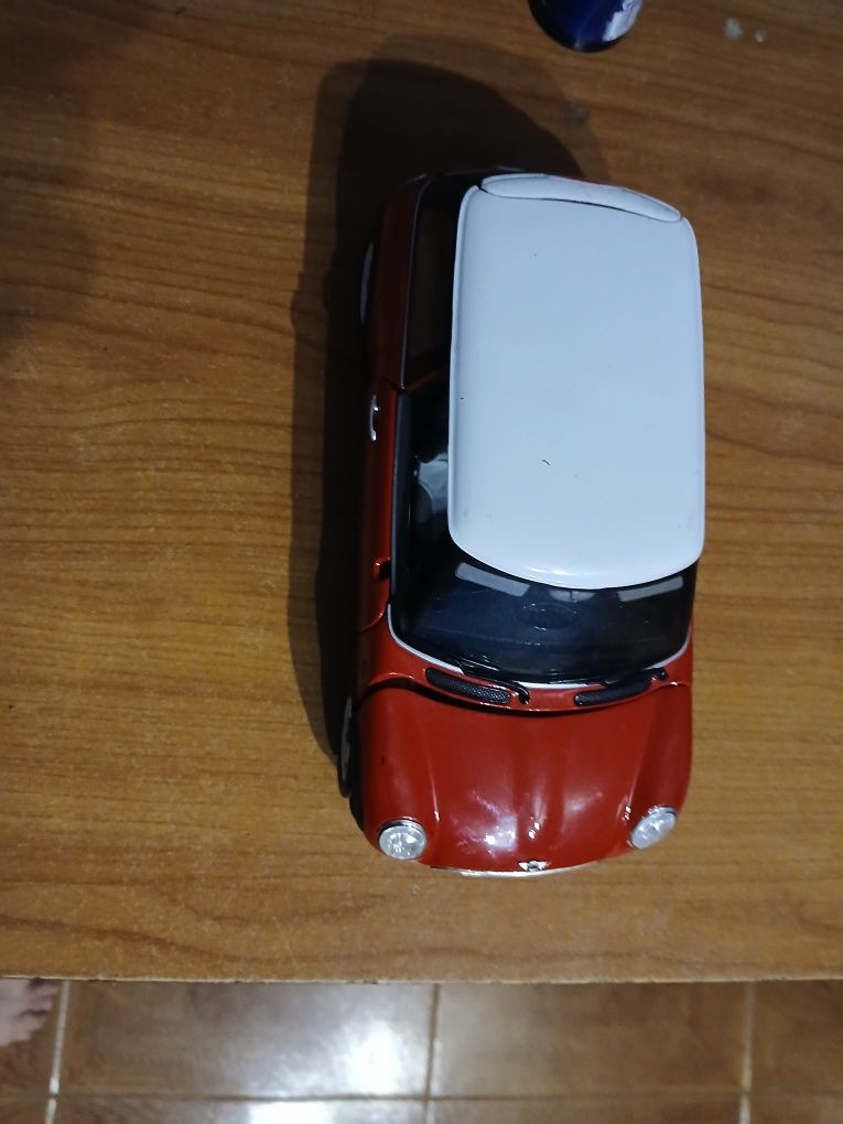 carrinho de colecção mini cooper escala 1/18