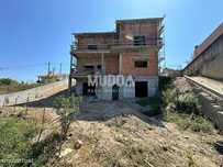 Moradia T4 isolada em fase de construção, Albergaria-a-Velha