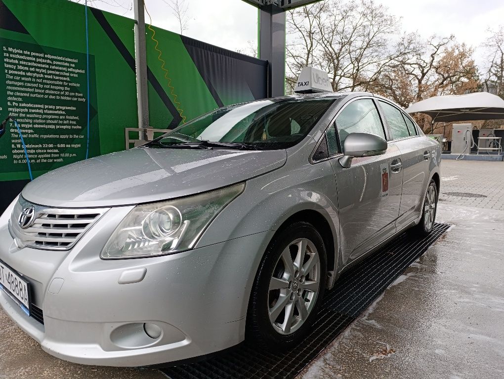 Sprzedam Toyota Avensis