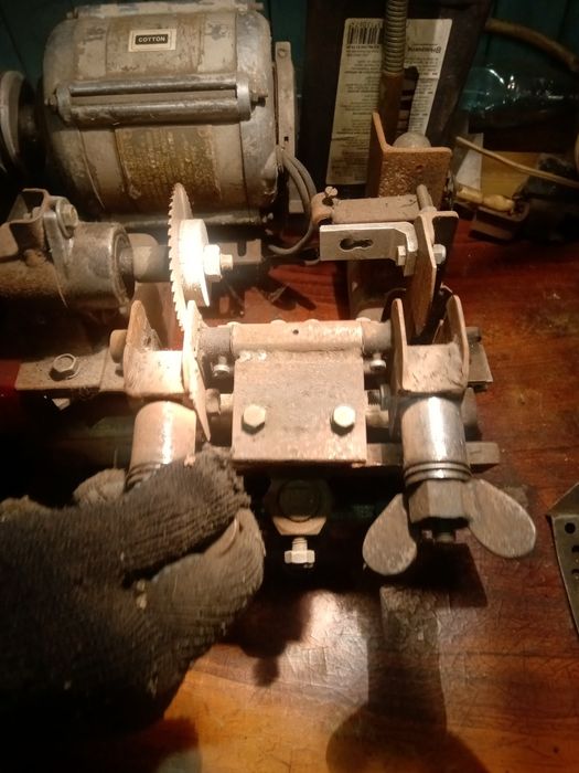 Станок для виготовлення ключів