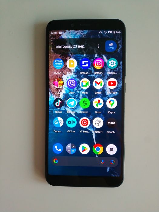 Мобільний телефон Xiaomi Mi A2