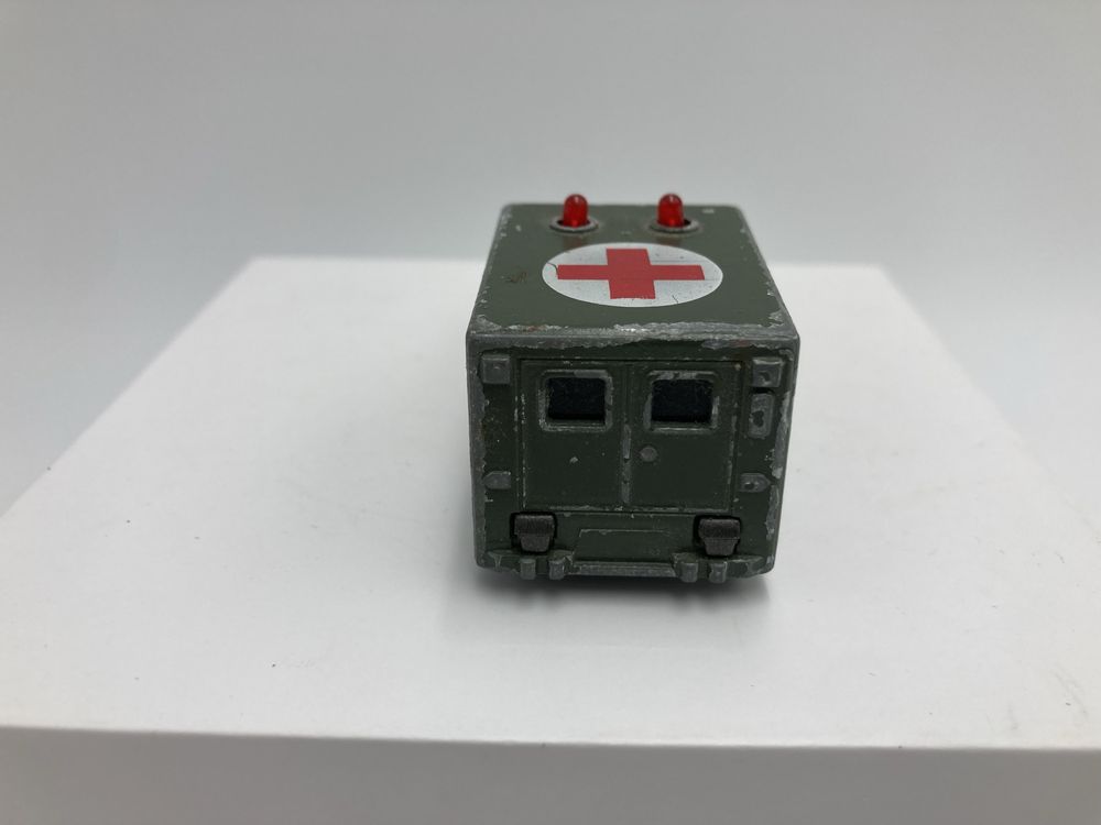 Majorette Sonic Flashers Ambulance Military Army karetka