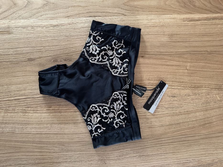 Figi nowe 36 wysoki stan brytyjskiej firmy Masquerade by Panache