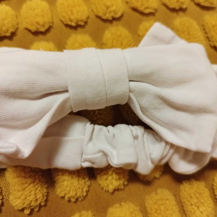 Opaska biała uniwersalny rozmiar