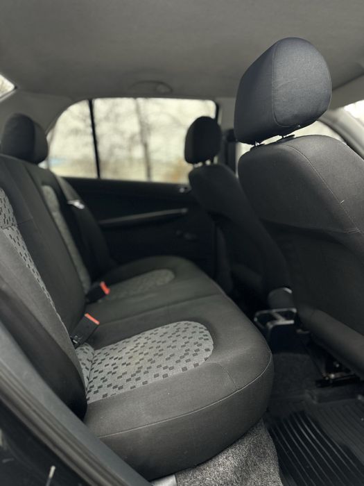 SkodaFabia в идеальном состоянии