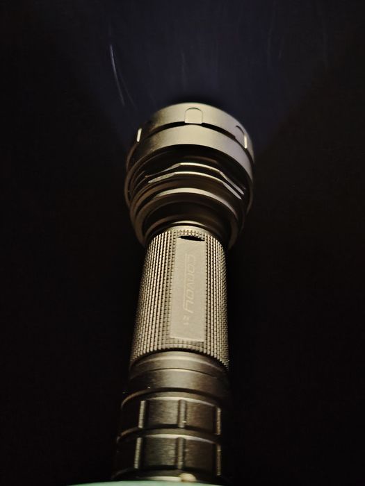 Convoy Z1 – Compacta, Poderosa com zoom • Alcance Longo