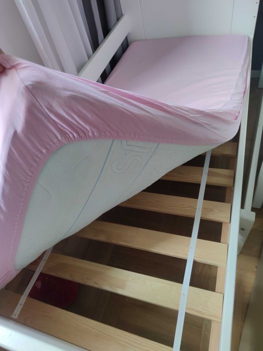 Łóżeczko tapczanik 160x70 z materacem