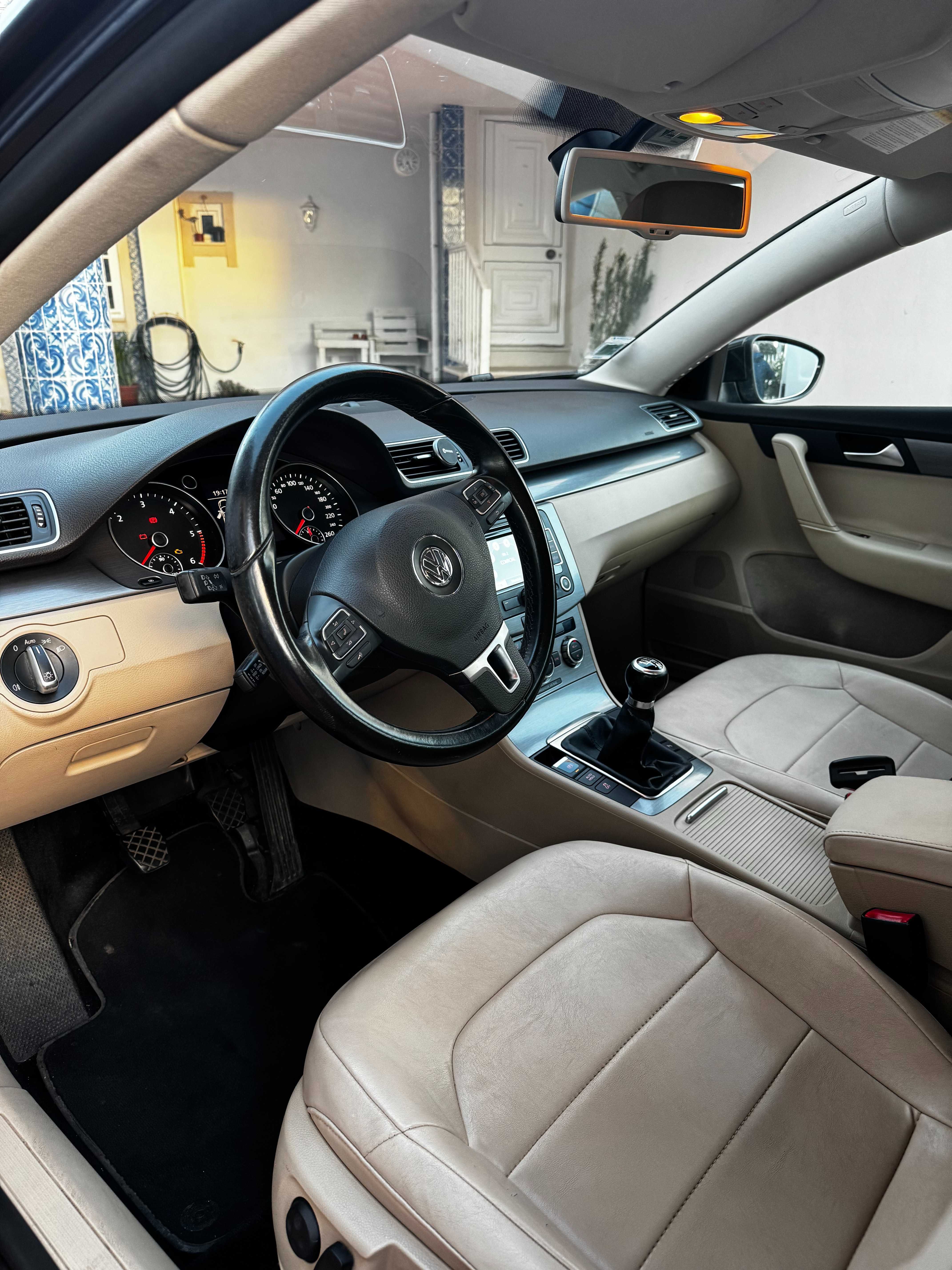 VW Passat Variant 1.6 TDI BlueMotion Confortline