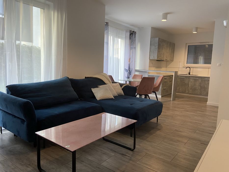 Dom w zabudowie bliźniaczej – 85 m², działka 173 m² – dostępny od ręki