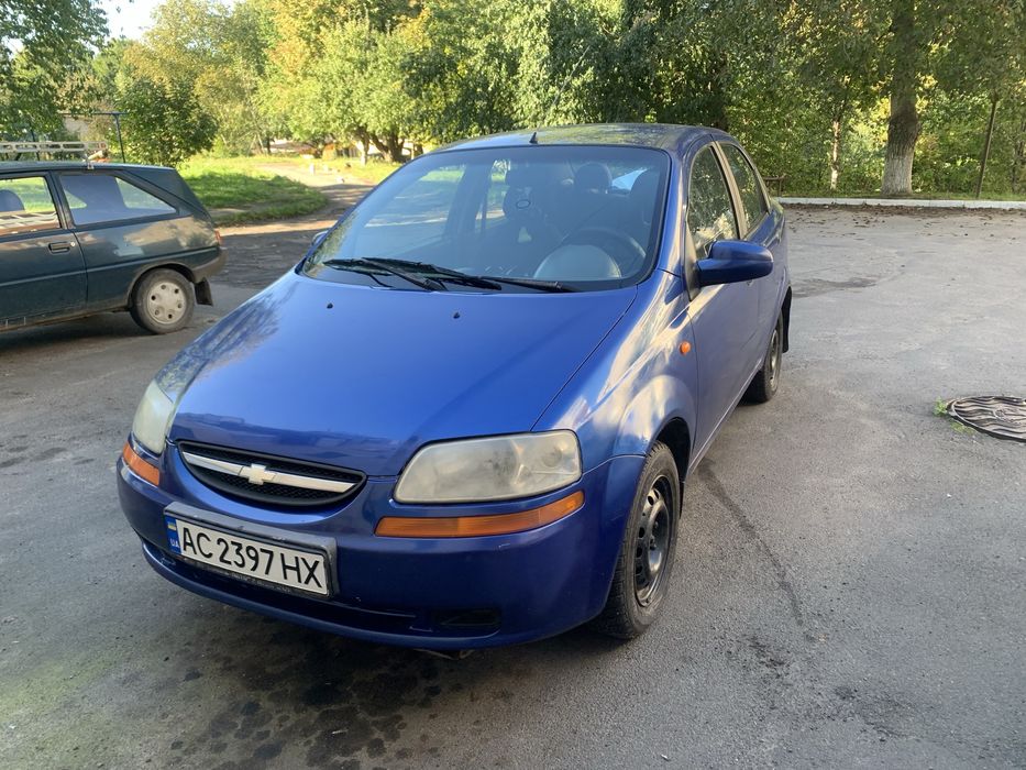 Шевроле авео 2004 року!