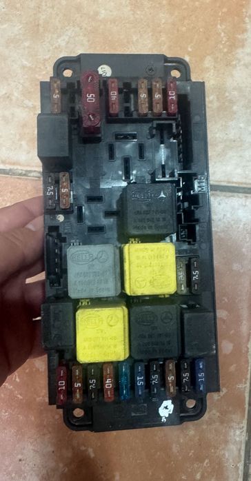 Sam Frente Mercedes Benz C Class