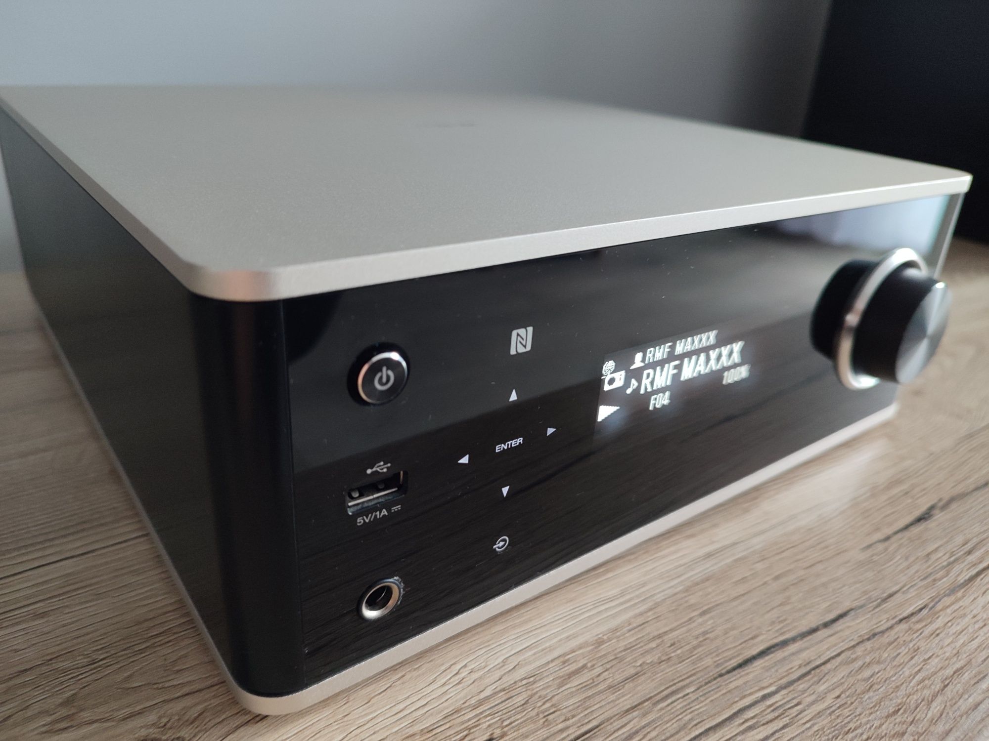 Wzmacniacz Amplituner Sieciowy Denon DRA-100