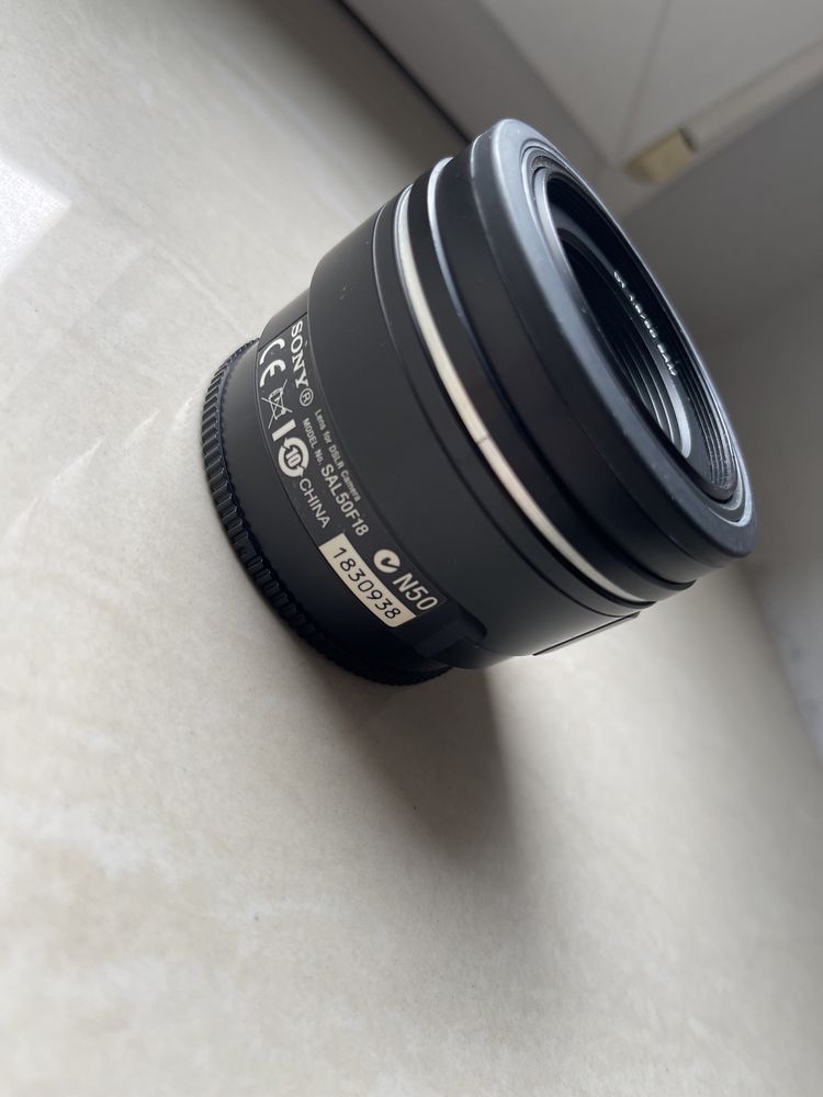Sony Alpha A300 + obiektywy 18-70, 1.8/50