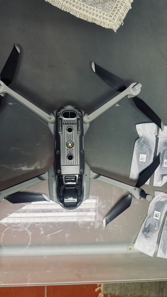 Dji Mavic Air 2 - Fly more combo + Mala transporte