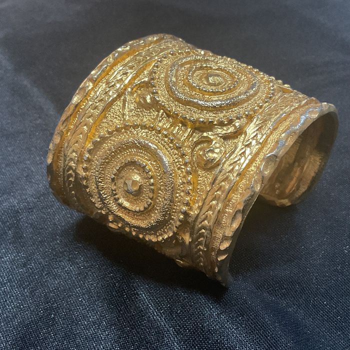 Pulseira metal vintage lindíssima 6 cm