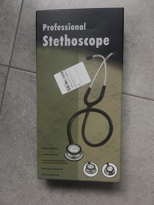 Estetoscopio novo