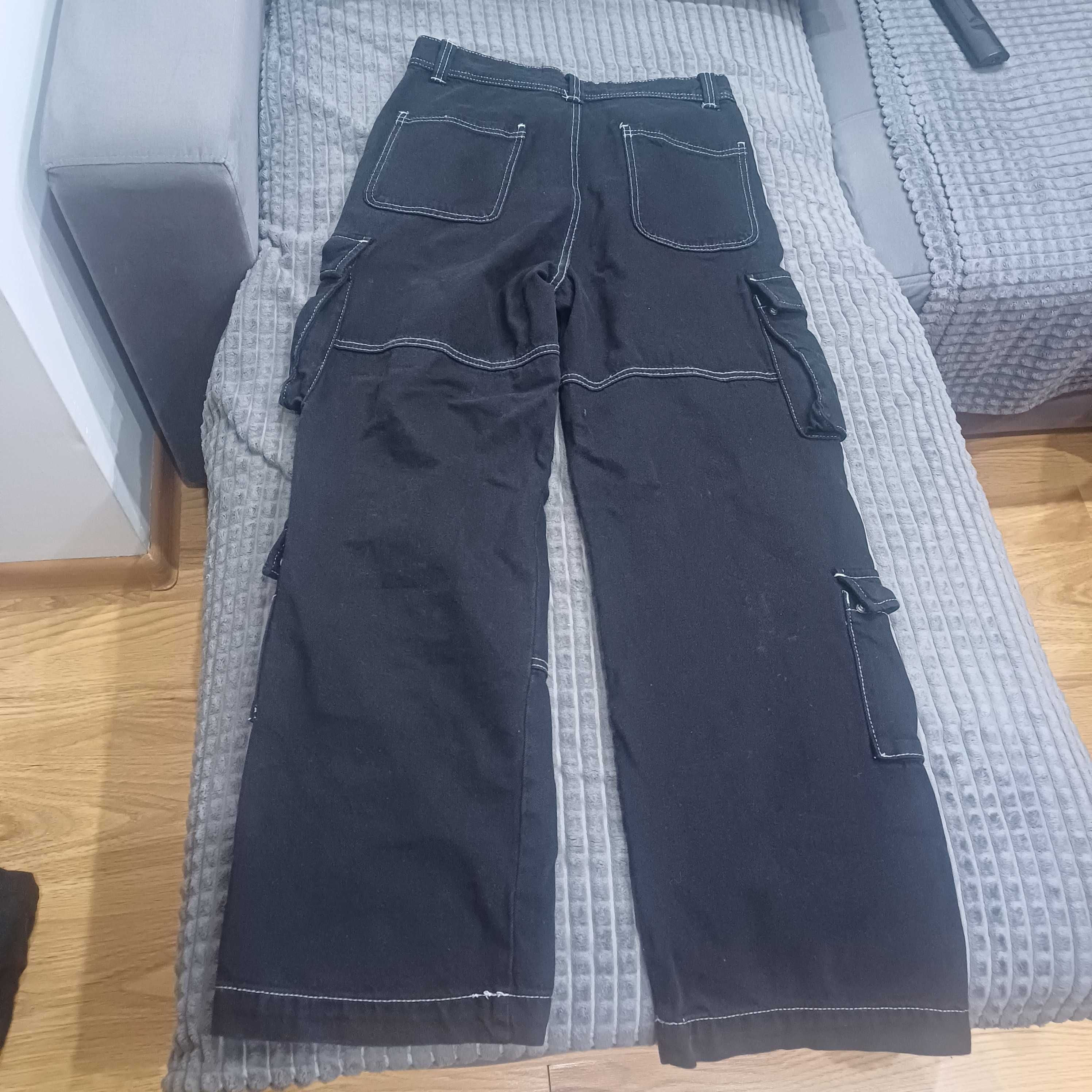 Spodnie bojówki Bershka