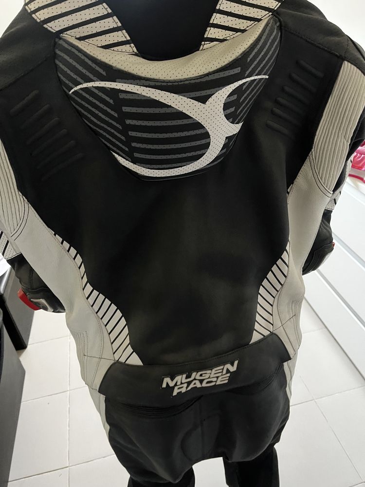 Fato motard mugan race