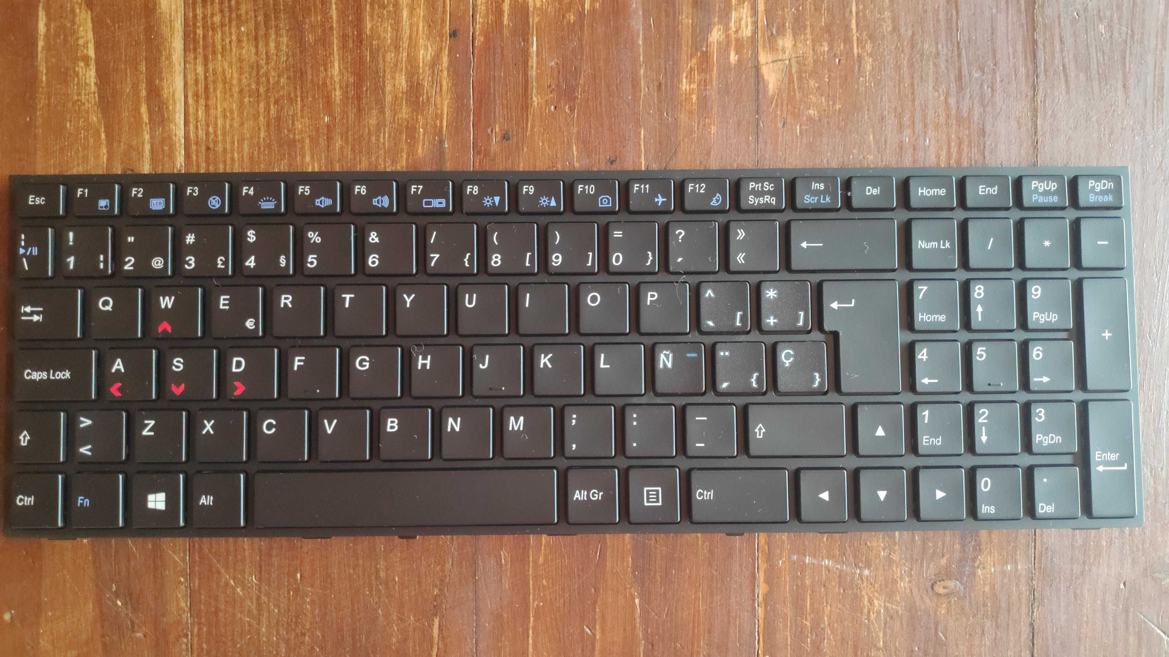Teclado Portátil Retroiluminado