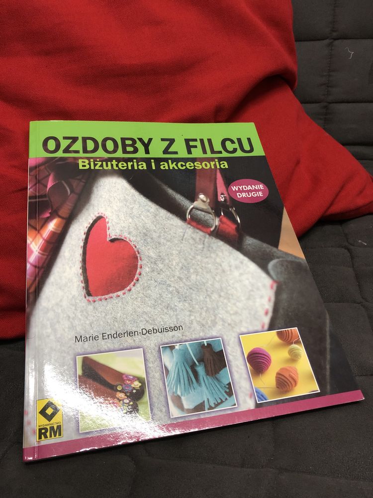 Ozdoby z filcu - biżuteria i akcesoria DIY kreatywne zajęcia filcowe