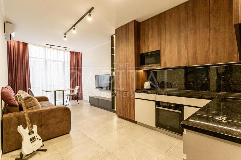 Продажа / Квартира / Центр  Мирна 2/1