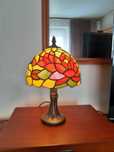 Lampa witrażowa " lilia wodna"