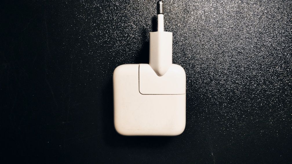 USG Power Adapter Apple kostka ładująca