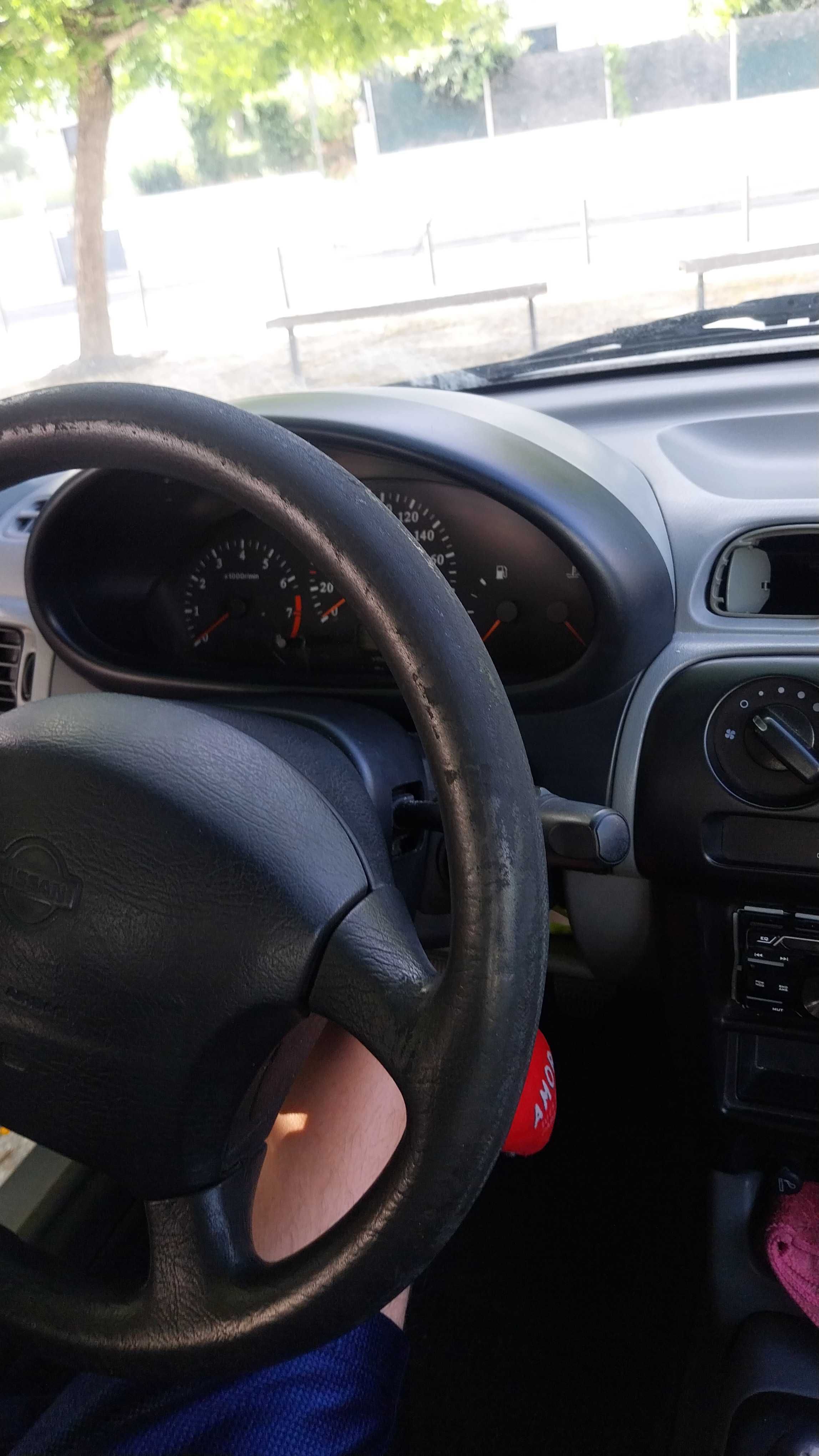 Nissan micra k11