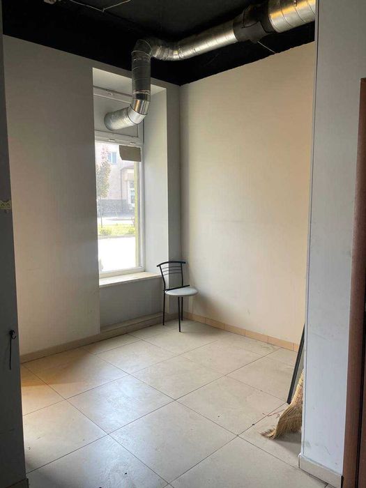 Оренда приміщення на вул. Хмельницького