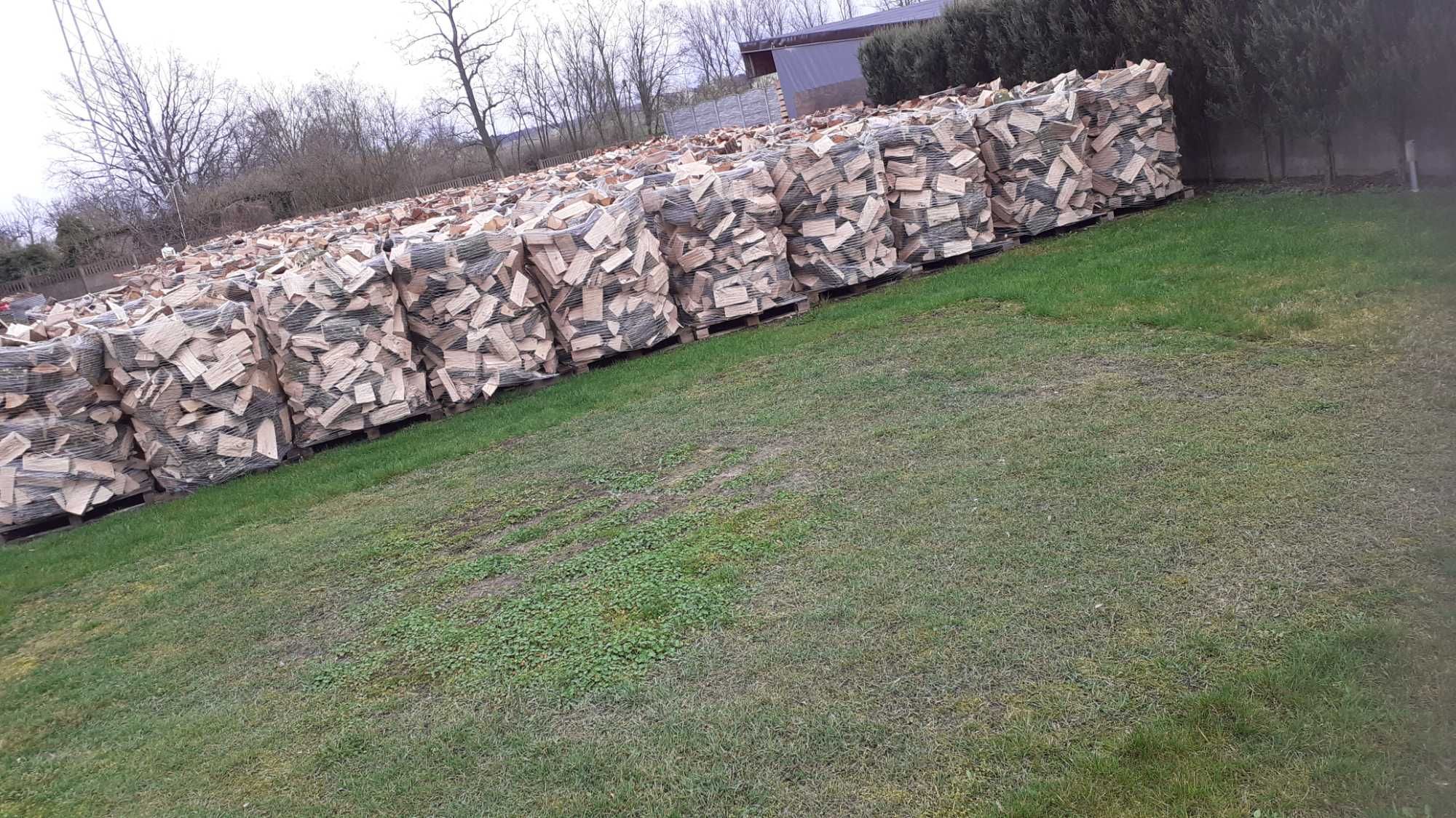 drewno kominkowe sezonowane
