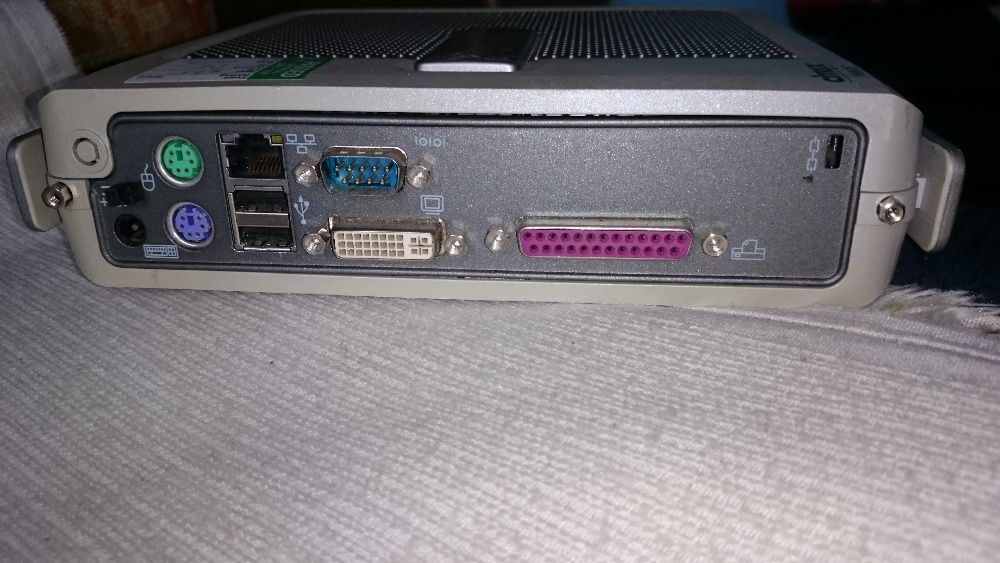 Terminal WYSE V10L WYTOS 800 128/256INTL