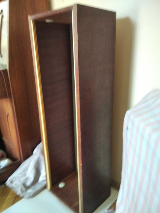 Поличка навісна або, як шафка на підлогу